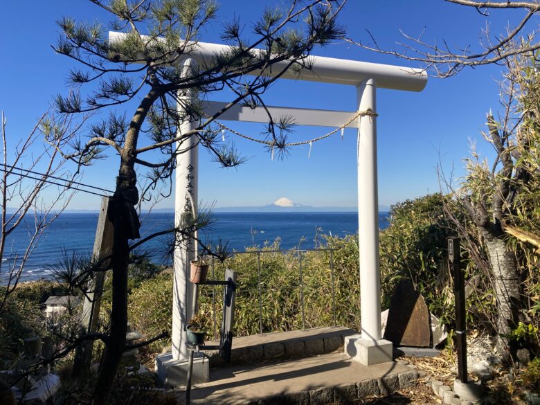 洲崎神社の富士見鳥居